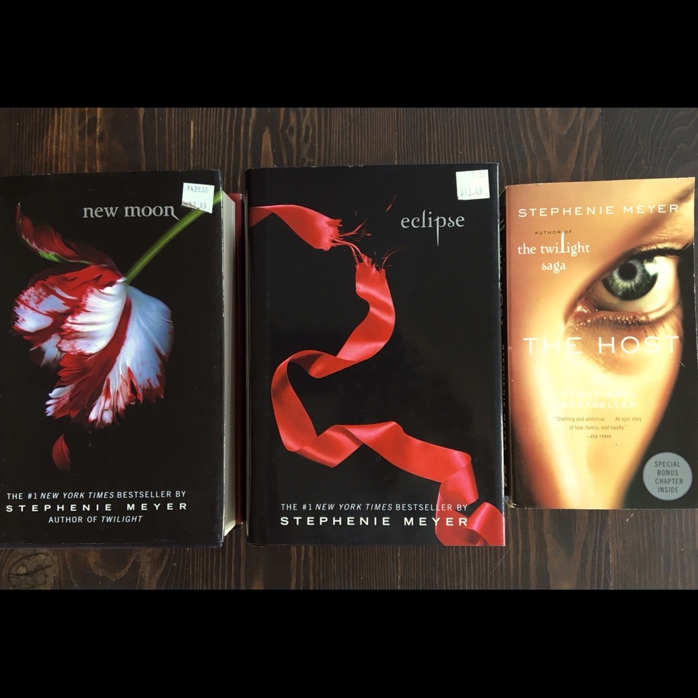 Book bundle 3 for 15$
